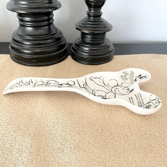 🆕Disney Mickey Mouse Sketchbook Ceramic Spoon Rest - Picture 5 of 6
